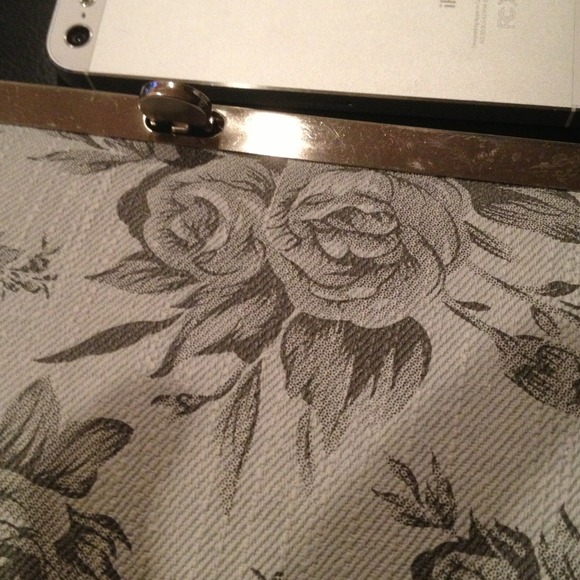 Light Blue Flower Pattern Long Wallet - Picture 4 of 4