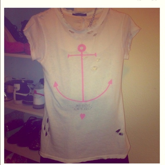 Wildfox Distressed Tee *sold in bundle
