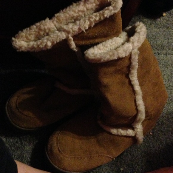 Tan boots