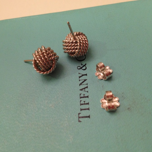 ⛔Sold 🎉100% Authentic Tiffany earring💖 - Picture 3 of 4