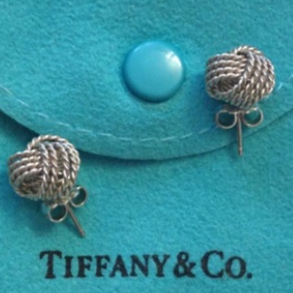 ⛔Sold 🎉100% Authentic Tiffany earring💖 - Picture 4 of 4