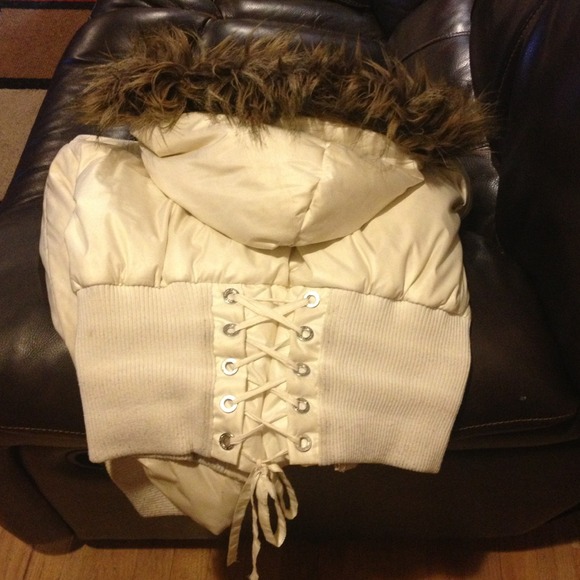 Bebe Jacket💋 - Picture 4 of 4