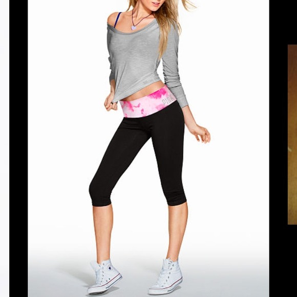 🌟🌟LOOKING FOR CROP YOGA OR ATHLETIC PANTS🌟🌟 - Picture 1 of 2