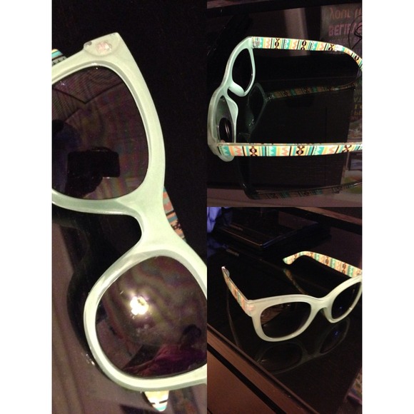 Forever 21 Accessories - Forever 21 Tribal Sunglasses