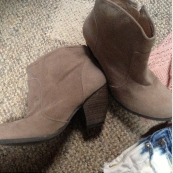 boots