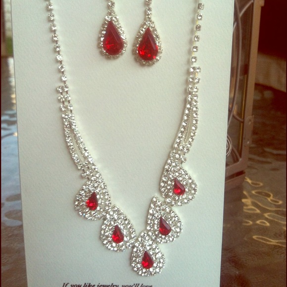 Costume jewelry prom