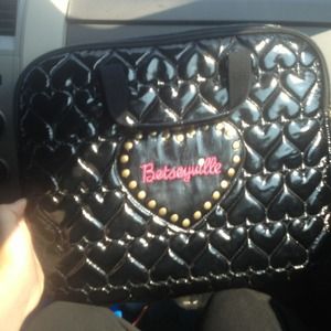 Betsy Johnson 15 in laptop case