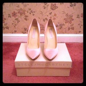 Authentic Stella McCartney rose colored silk heels
