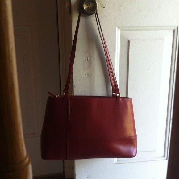 Handbag - Picture 2 of 4