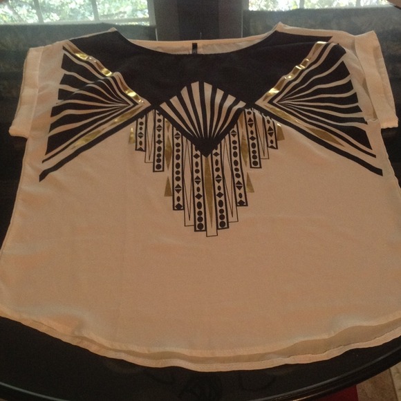 SOLD for @hilaryfrailex-Tribal Top!