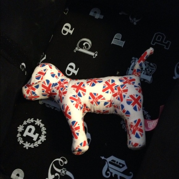 Victoria's Secret uk London dog rare