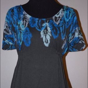 REDUCED!! Super comfy & Cute empire shirt