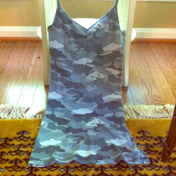 camo top