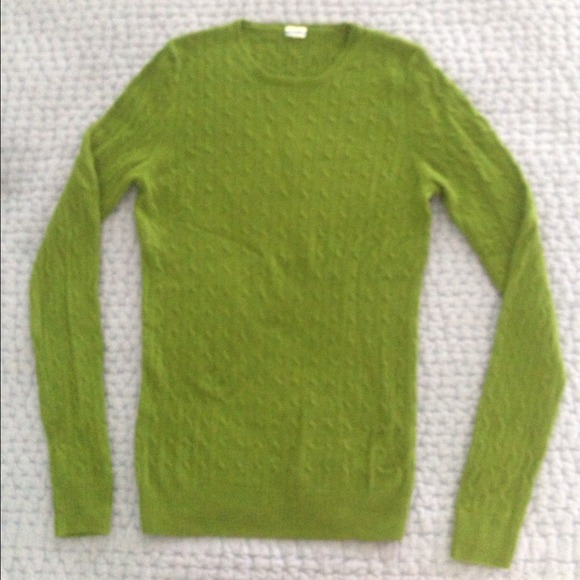 J CREW 100% soft Italian cashmere sweater