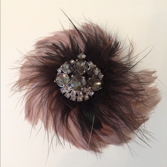 Feather broach