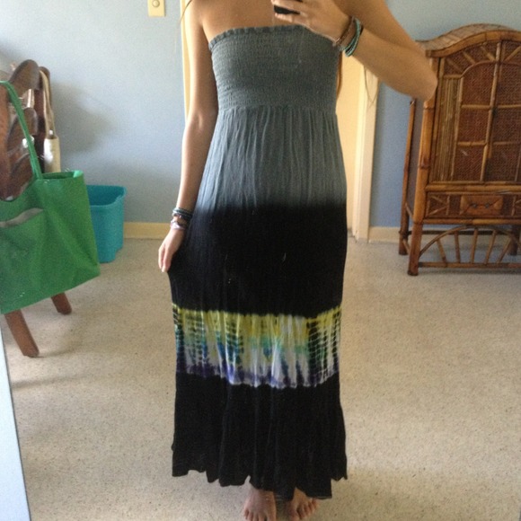 Steve Madden Dresses & Skirts - Steve Madden tie-dye maxi dress