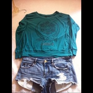 Obey crewneck sweater top