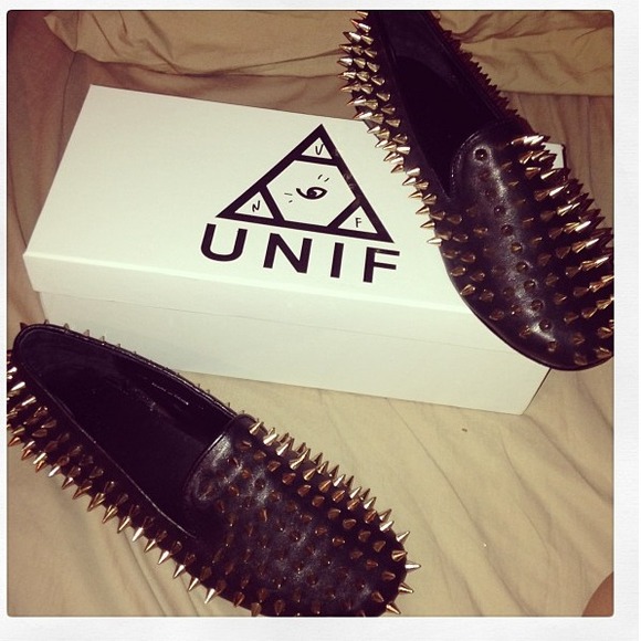 UNIF hell raisers 6.5 ✨reduced to lowest price✨