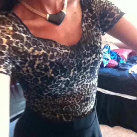 BKE leopard print see through top - Picture 2 of 4