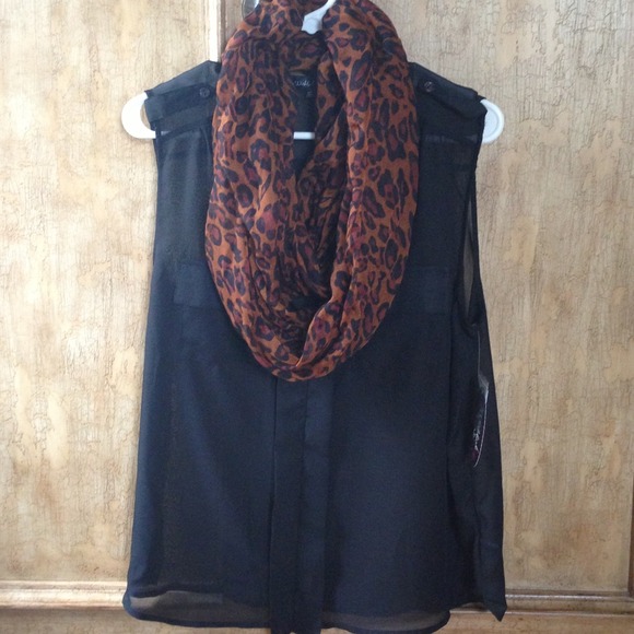 Black Sheer Top! - Picture 3 of 4