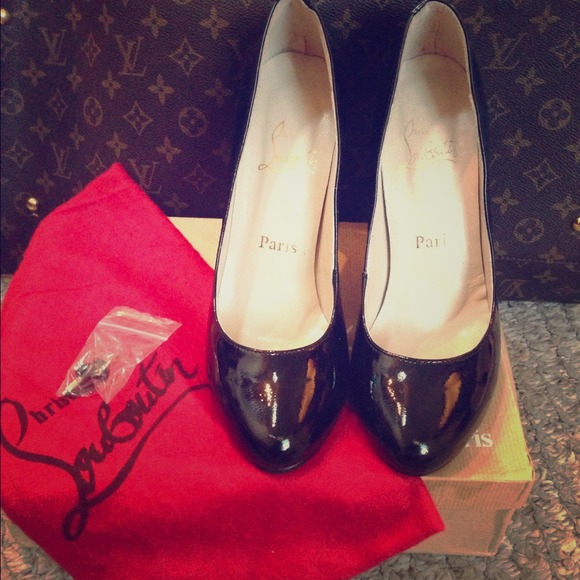 Christian Louboutins Black Pumps Size 8.5