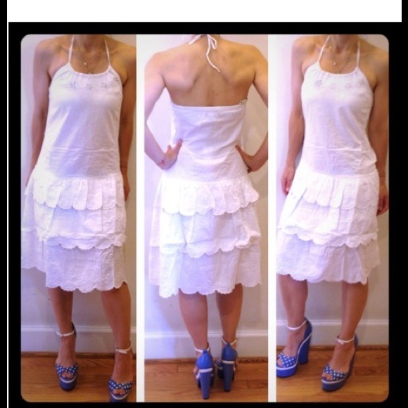 Pretty white ruffle dress. NO TRADES NO TRADES - Picture 1 of 1