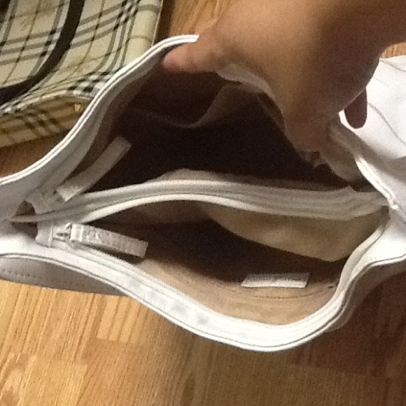 Bag - Picture 2 of 2