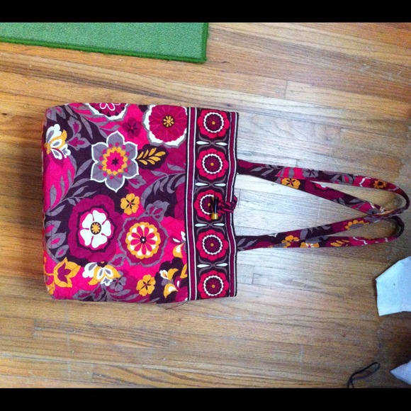 Vera Bradley Tote bag and wristlet bundle