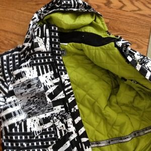 Snowboard jacket