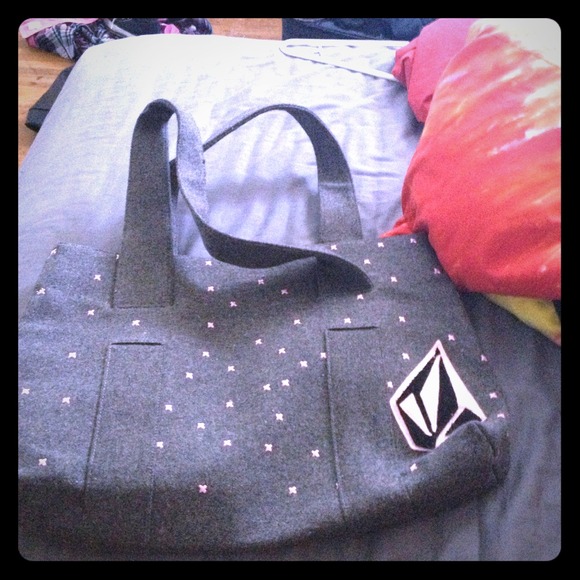 NWOT Volcom bag
