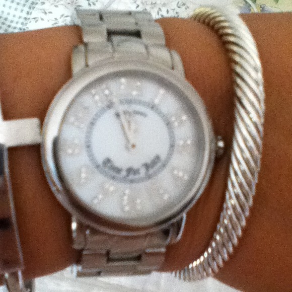 💟price reduced💟Authentic Juicy Couture Watch - Picture 2 of 4