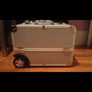 Make up case