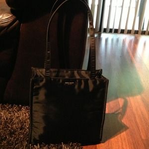 💯% Authentic Kate Spade