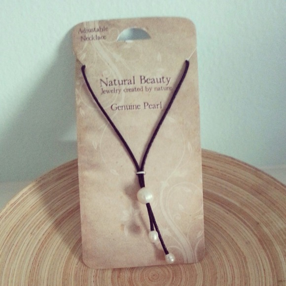 Black Necklace With Natural Pearl
