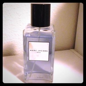 MARC JACOBS RAIN💥LIMITED EDITION💥price is firm