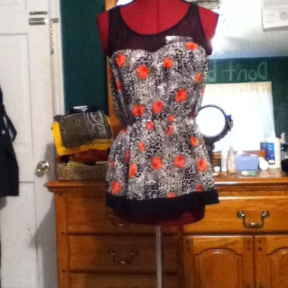 Black white and red peplum top