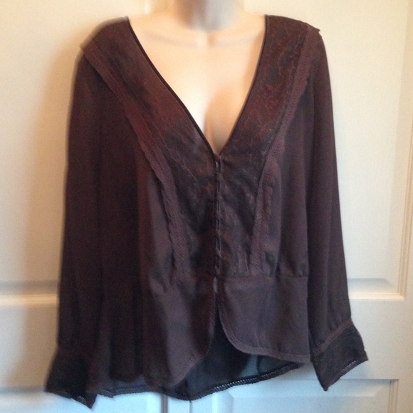 Brown blouse with lace trim