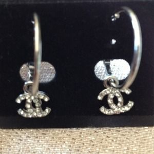 Silver Fashion Dangling Earrings