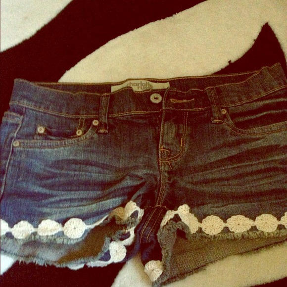 ⬇️REDUCED ⬇️Jean shorts.
