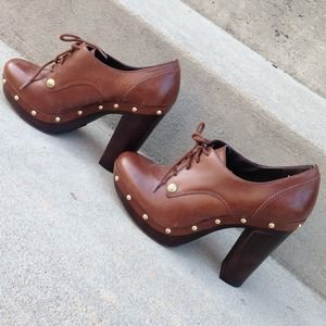 {Brand New} Vince Camuto Oxford bootie/heel Sz 8.5