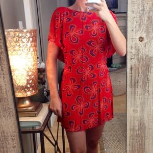 Cutest Lil Red Dress W/ Low Back & Ruffles! Sz 2