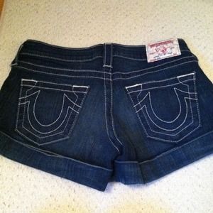 ⛔SOLD⛔True Religion shorts