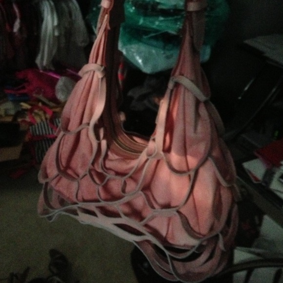 Pink Genuine Leather tote - Picture 2 of 4