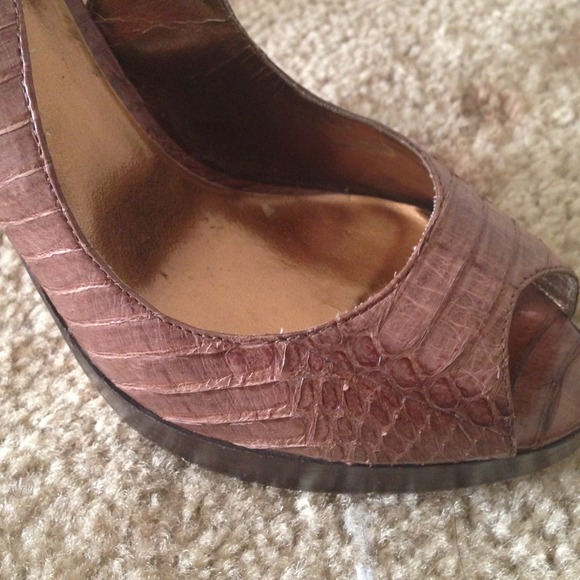 Bebe dark brown Slingbacks heels - Picture 4 of 4