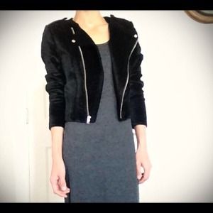 🎉HOST PICK🎉 Grey Midi Dress