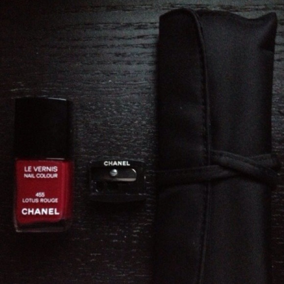 Chanel nail polish & sharpener; brushes not Chanel