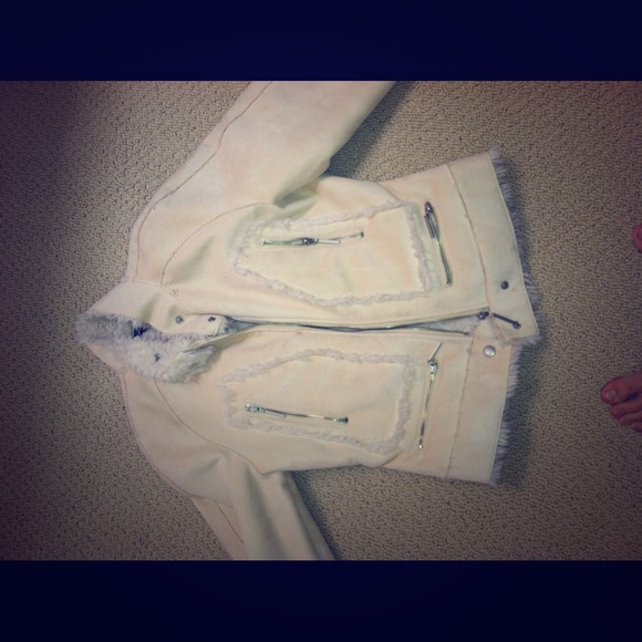 Bebe beige furry jacket w zippers.