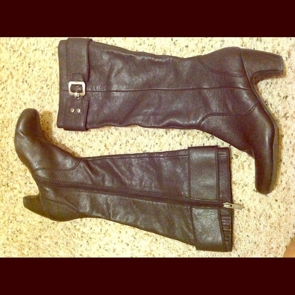 Kenneth Cole boots