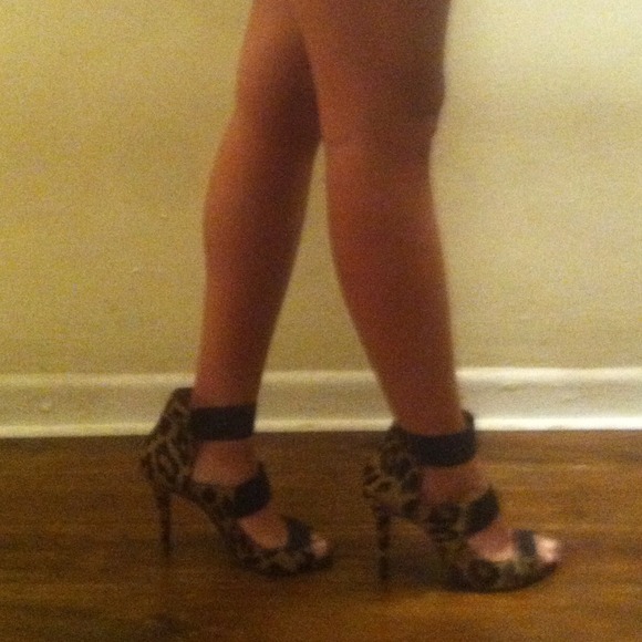 Leopard heels nine west - Picture 4 of 4