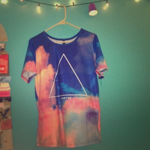 Triangle hipster tee NWT